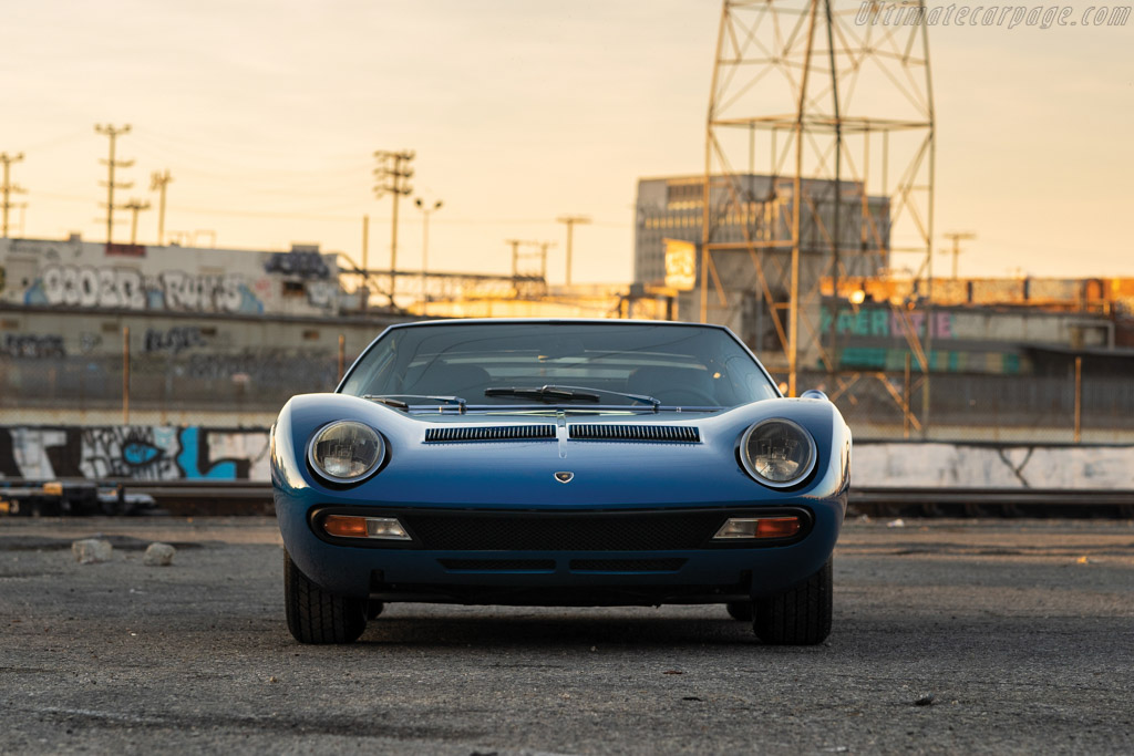 Lamborghini Miura P400 SV