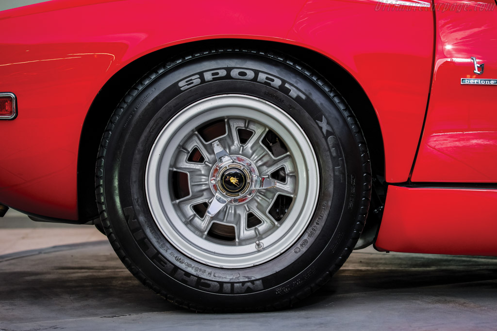 Lamborghini Miura P400 SV