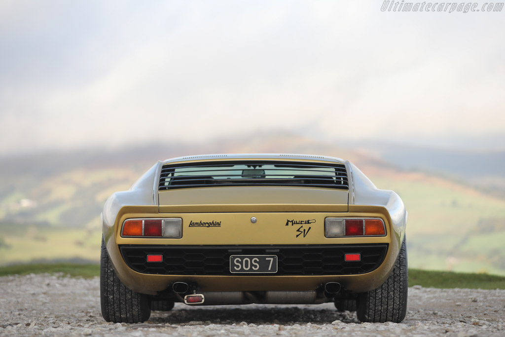 Lamborghini Miura P400 SV