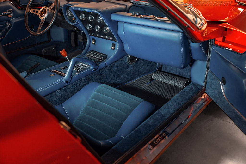 Lamborghini Miura P400 SV