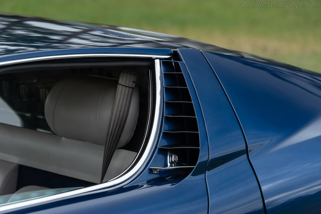 Lamborghini Miura P400 SV