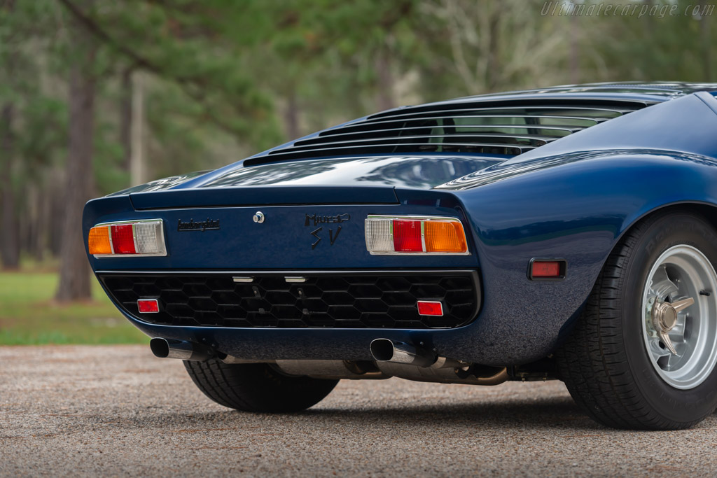 Lamborghini Miura P400 SV