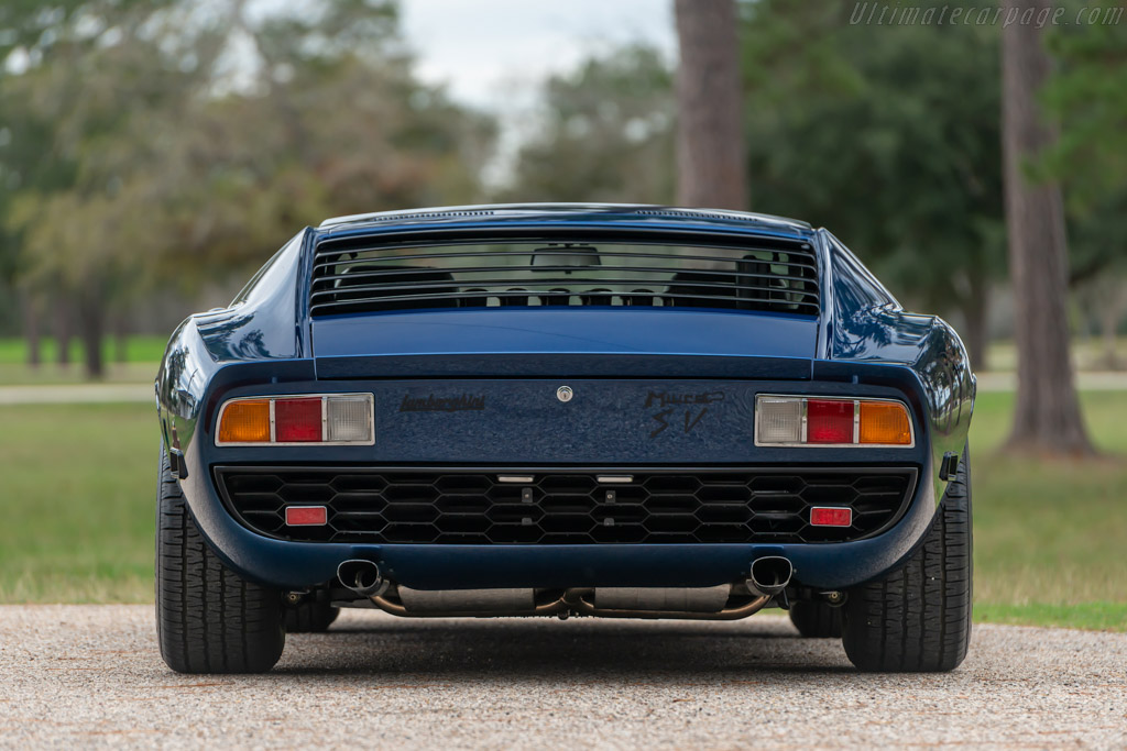 Lamborghini Miura P400 SV