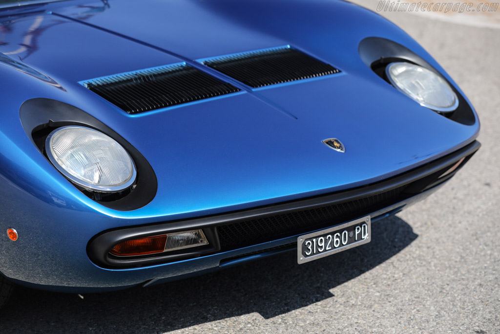Lamborghini Miura P400 SV