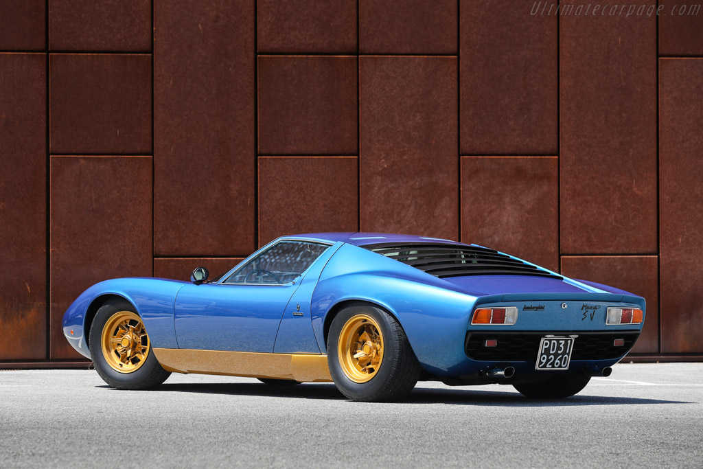 Lamborghini Miura P400 SV