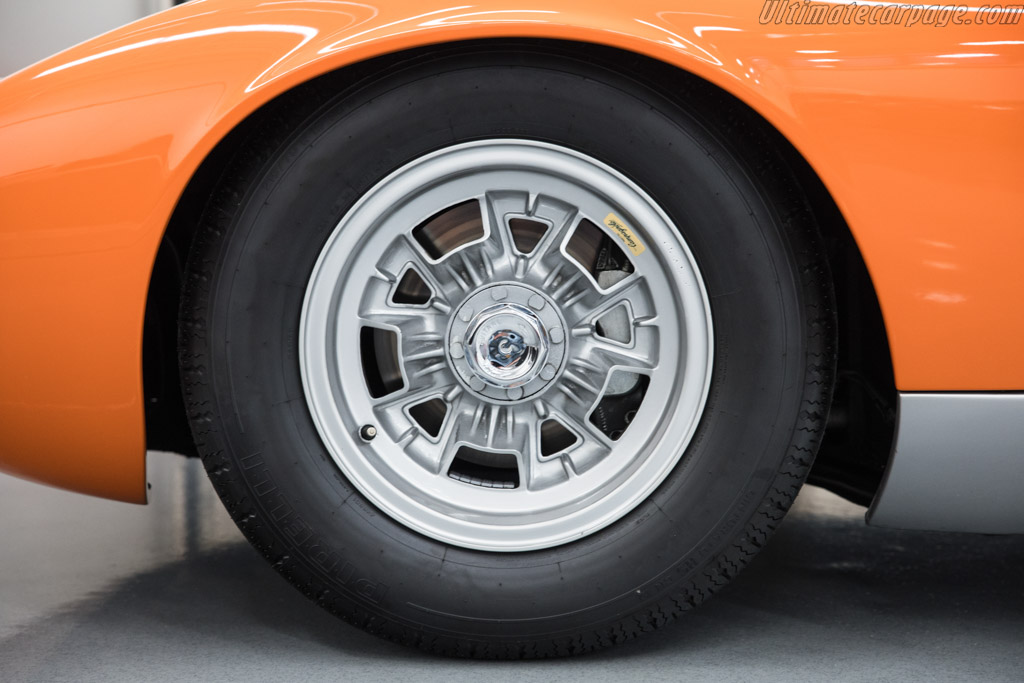 Lamborghini Miura P400 SV