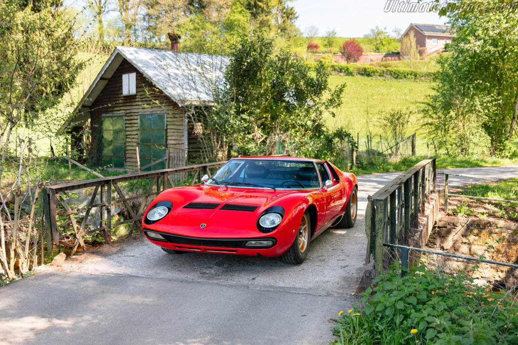 Lamborghini Miura P400 SV
