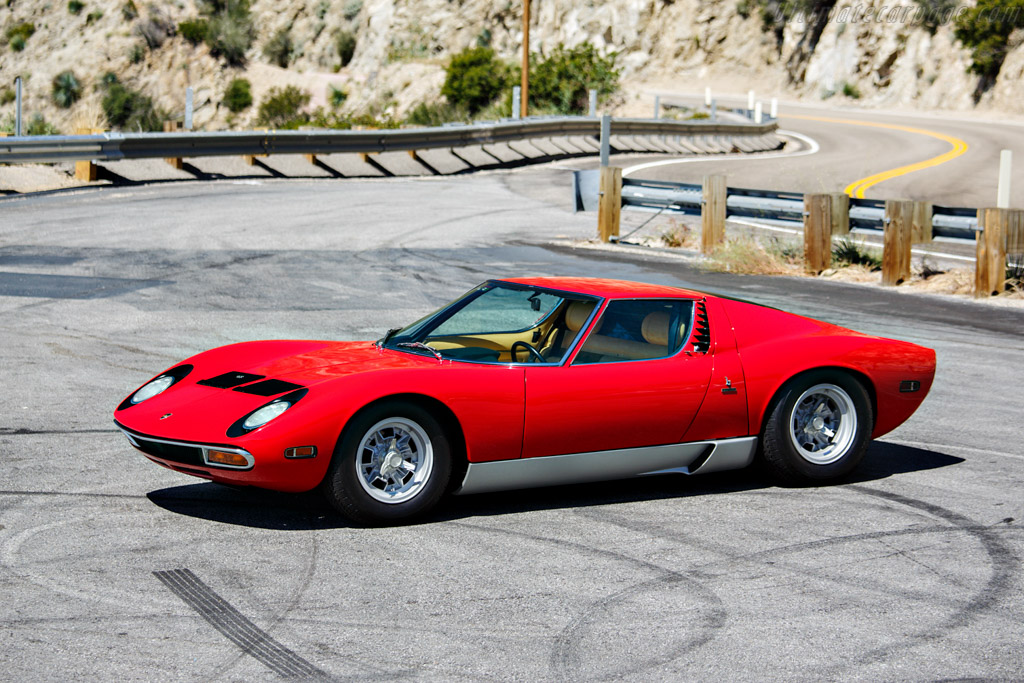 Lamborghini Miura P400 SV