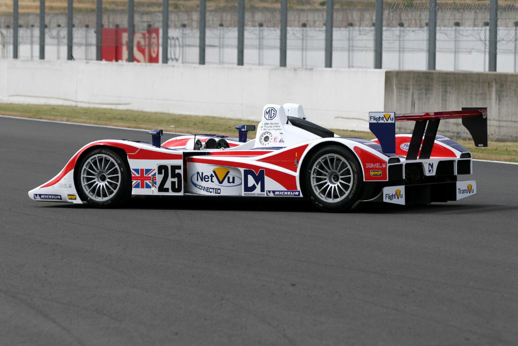 MG Lola EX264 - Chassis: B0540-HU03  - 2005 Le Mans Test