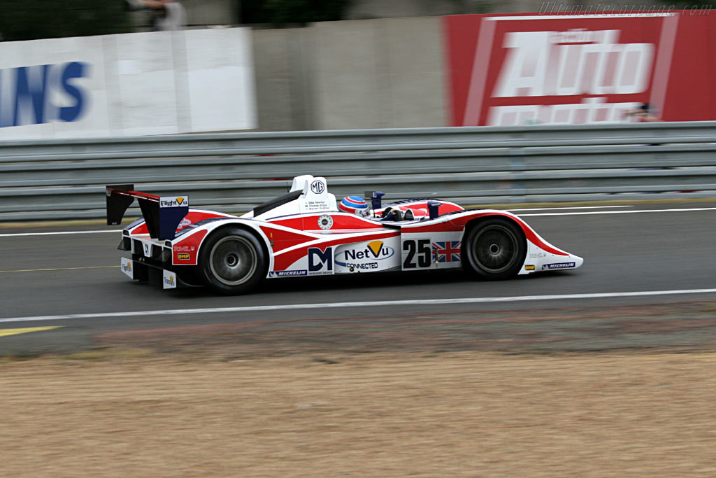 MG Lola EX264 - Chassis: B0540-HU03  - 2005 Le Mans Test