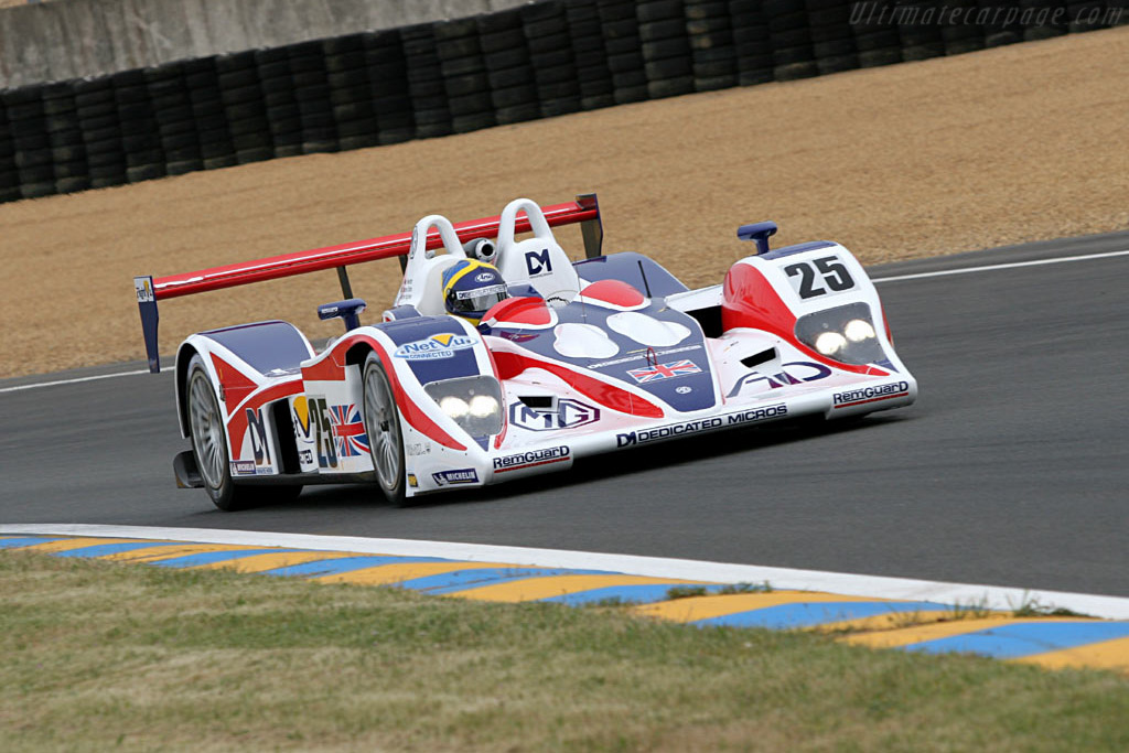 MG Lola EX264 - Chassis: B0540-HU03  - 2005 Le Mans Test