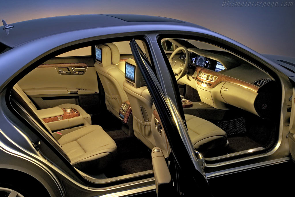 Mercedes-Benz S 500