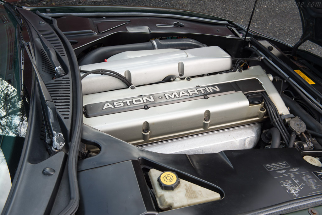 Aston Martin DB7 Volante