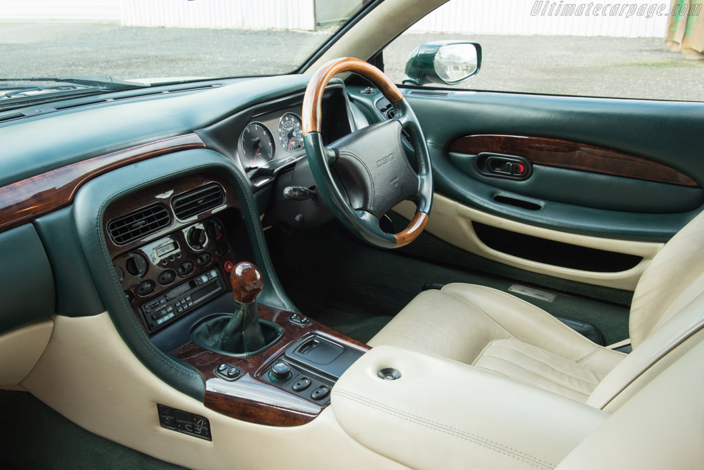 Aston Martin DB7 Volante