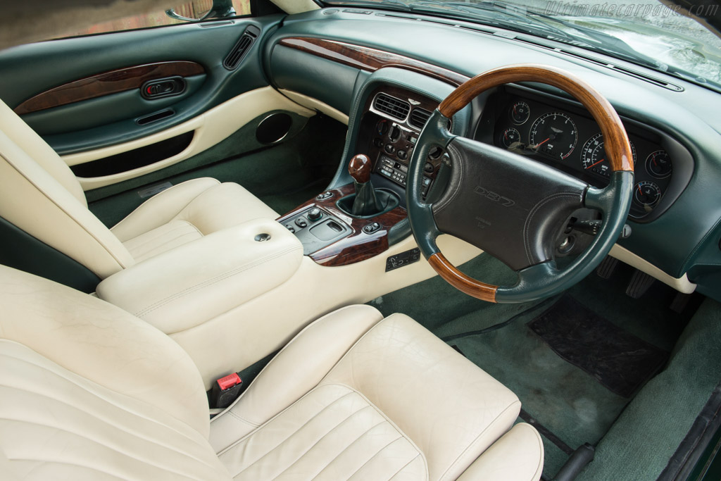 Aston Martin DB7 Volante