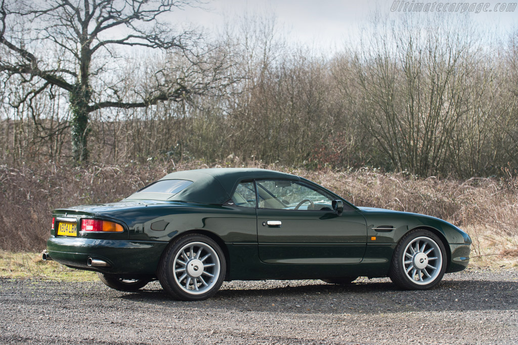 Aston Martin DB7 Volante
