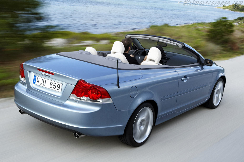 Volvo C70 T5