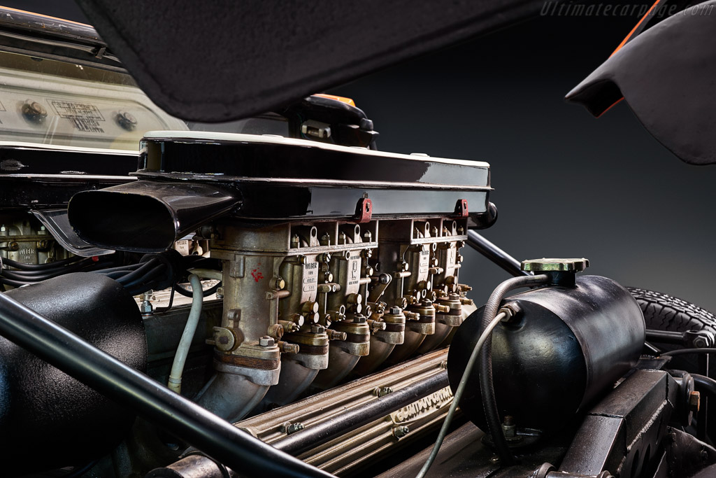 Lamborghini Miura P400