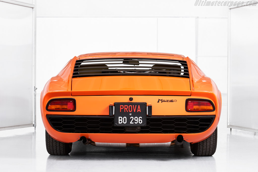 Lamborghini Miura P400