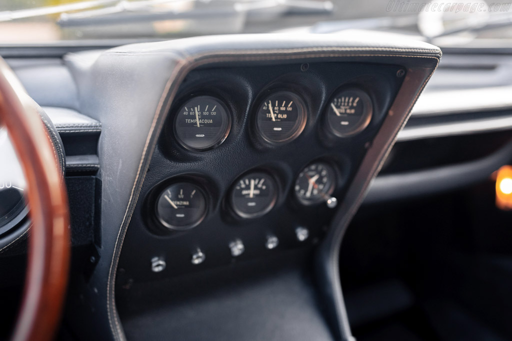 Lamborghini Miura P400