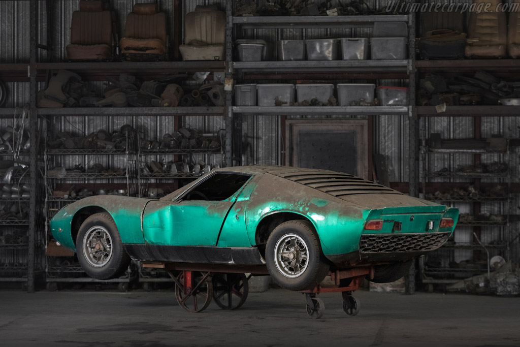 Lamborghini Miura P400