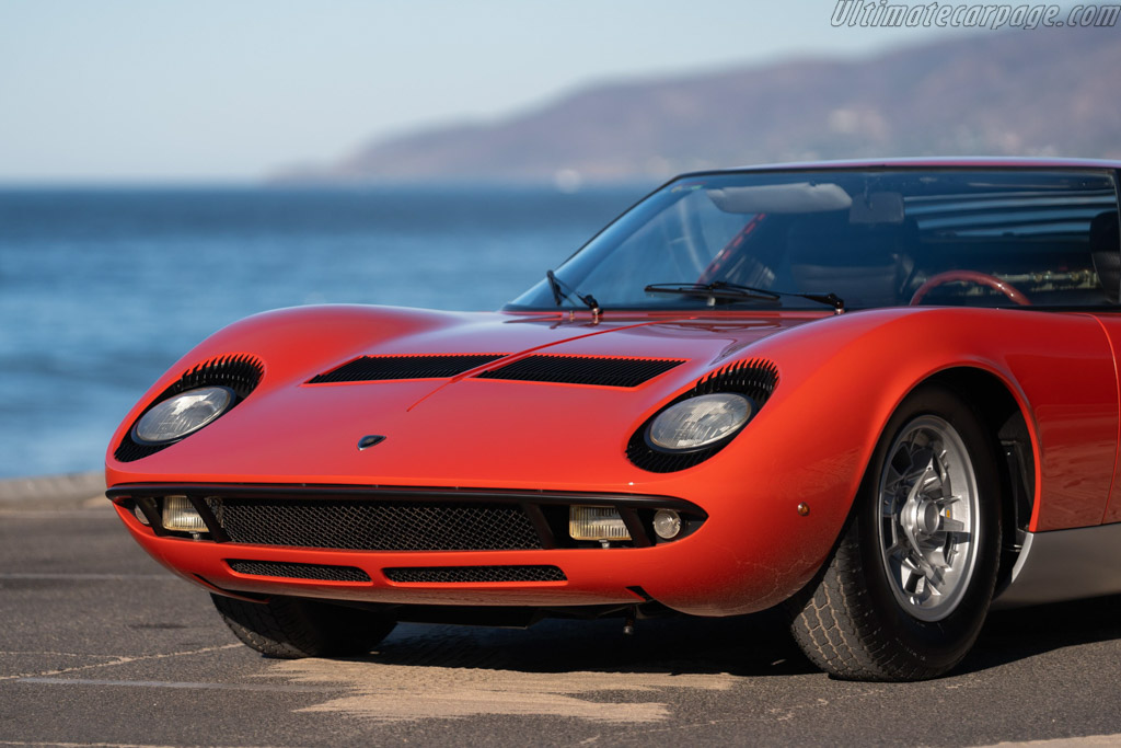 Lamborghini Miura P400