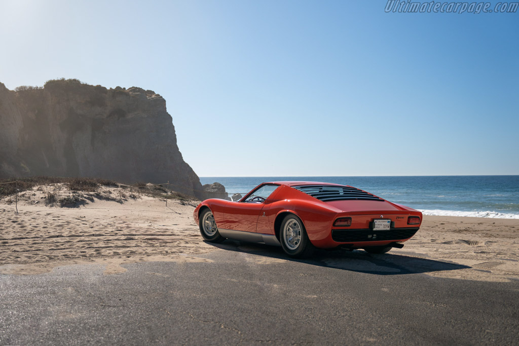 Lamborghini Miura P400