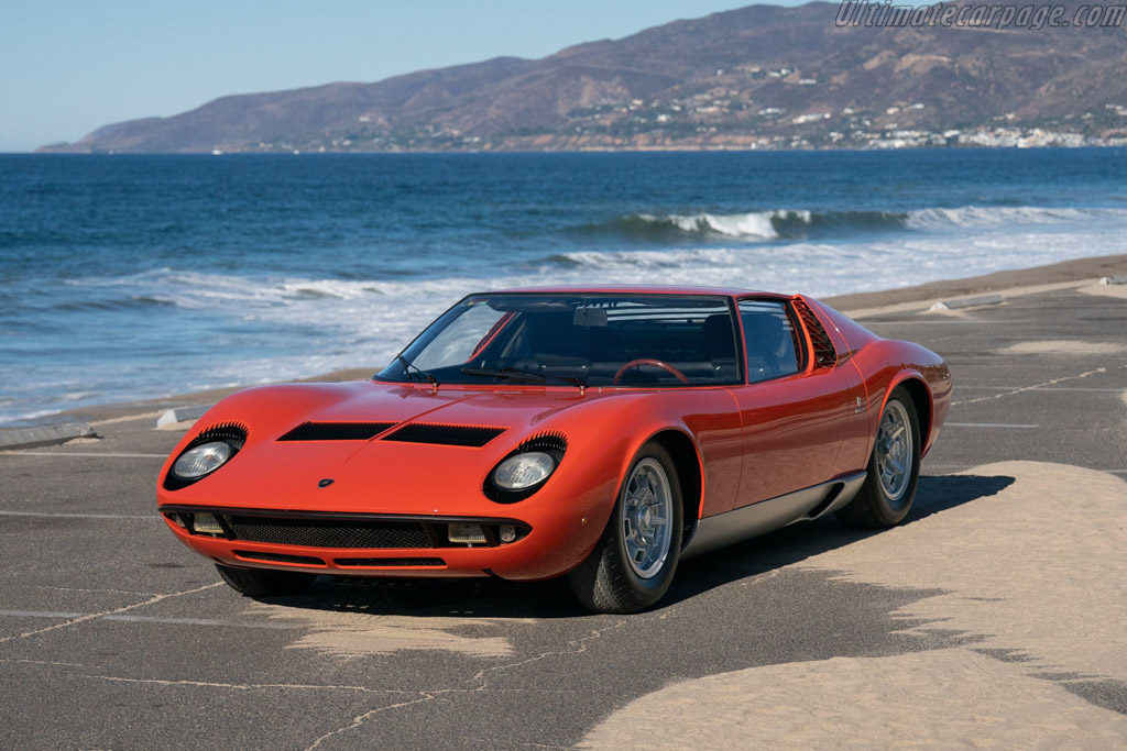 Lamborghini Miura P400