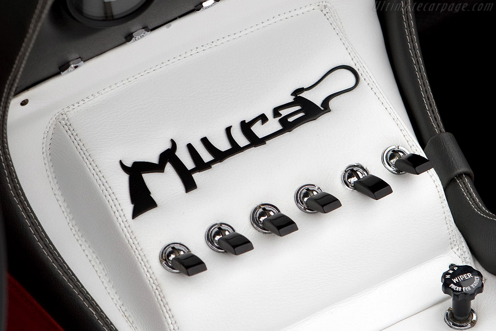 Lamborghini Miura P400 Roadster - Chassis: 3498  - 2008 Pebble Beach Concours d'Elegance