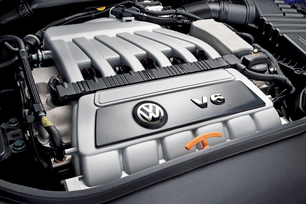 Volkswagen Golf V R32