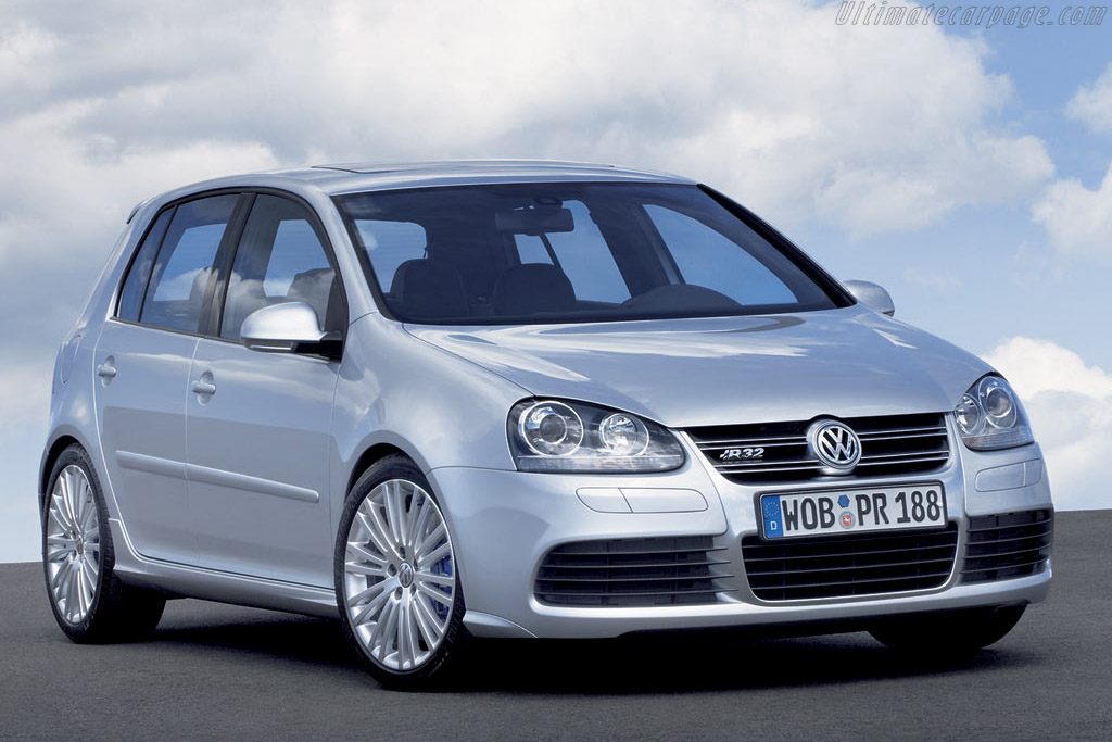 Volkswagen Golf V R32