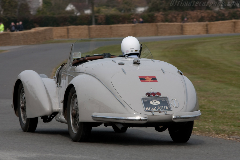 Alfa Romeo 8C 2900B Corto Touring Spider - Chassis: 412016  - 2010 Goodwood Preview