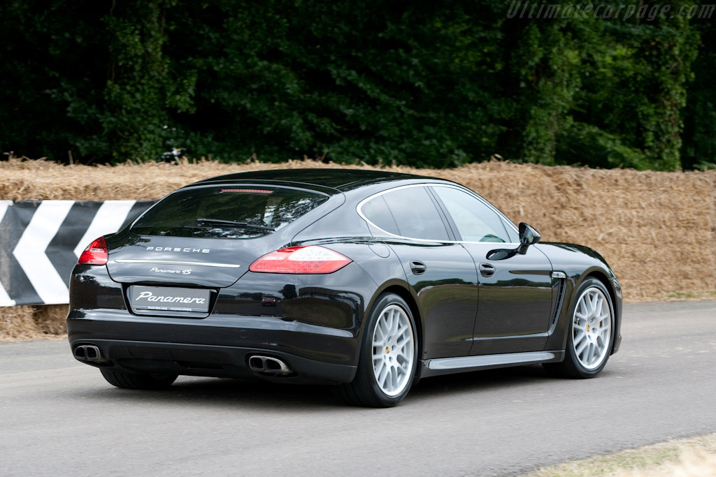 Porsche Panamera 4S   - 2009 Goodwood Festival of Speed