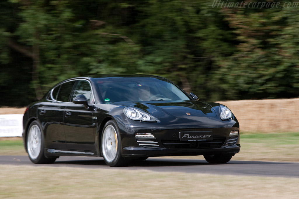 Porsche Panamera 4S   - 2009 Goodwood Festival of Speed