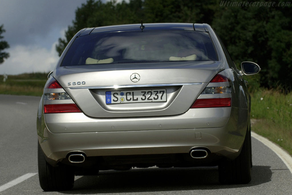 Mercedes-Benz S 600