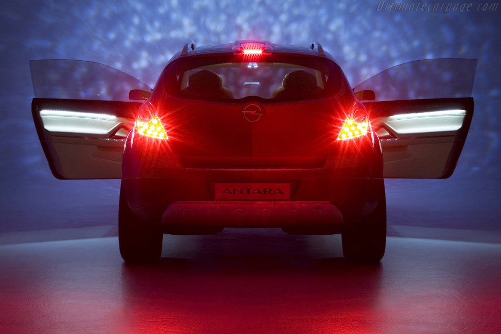 Opel Antara GTC Concept