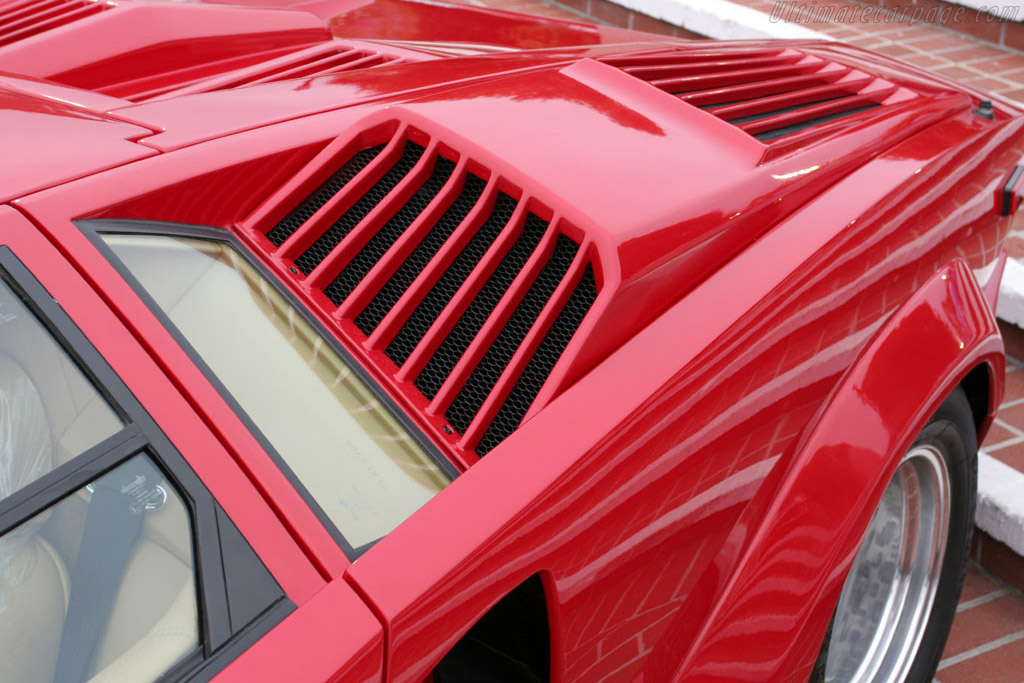 Lamborghini Countach 25th Anniversary - Chassis: ZA9CA05A0KLA12700  - 2005 Monterey Peninsula Auctions and Sales