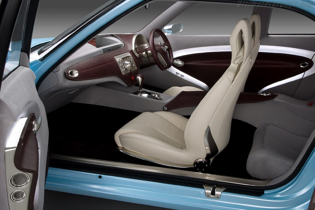 Nissan Foria Concept