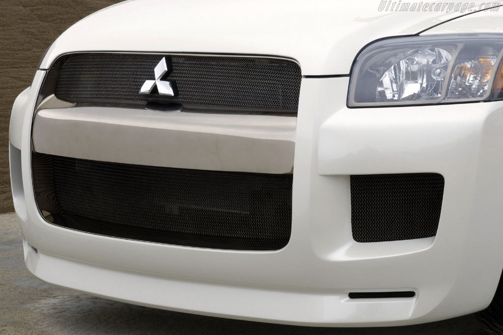 Mitsubishi Street Raider Concept
