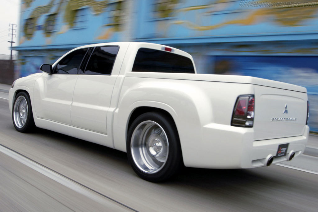 Mitsubishi Street Raider Concept