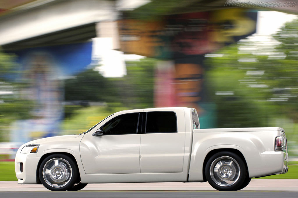 Mitsubishi Street Raider Concept