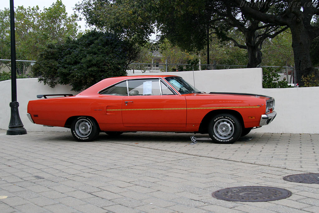 Plymouth Road Runner 383 HT Coupe - Chassis: RM23N0G 158691  - 2005 Monterey Peninsula Auctions and Sales
