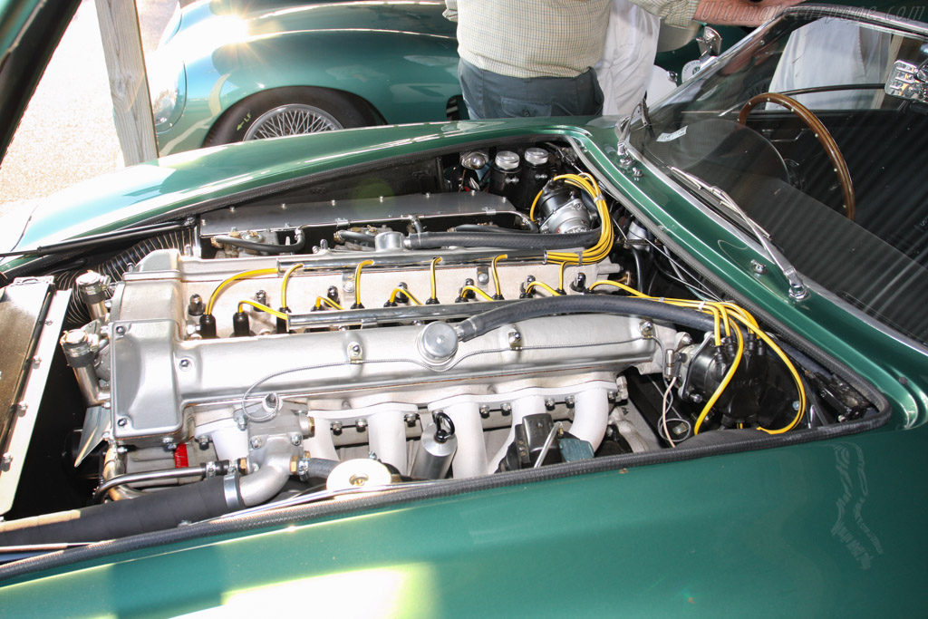 Aston Martin DB4 GT Zagato - Chassis: DB4GT/0182/R  - 2008 Goodwood Revival