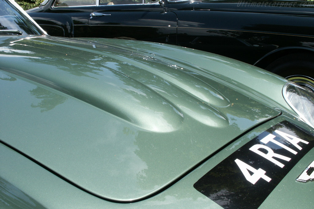 Aston Martin DB4 GT Zagato - Chassis: DB4GT/0186/R  - 2002 Louis Vuitton Classic
