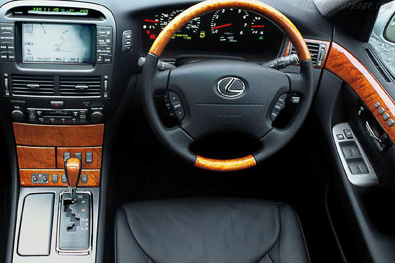 Lexus LS 430
