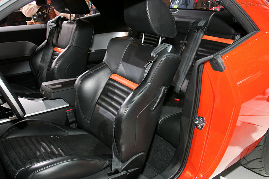 Dodge Challenger Concept   - 2006 North American International Auto Show (NAIAS)
