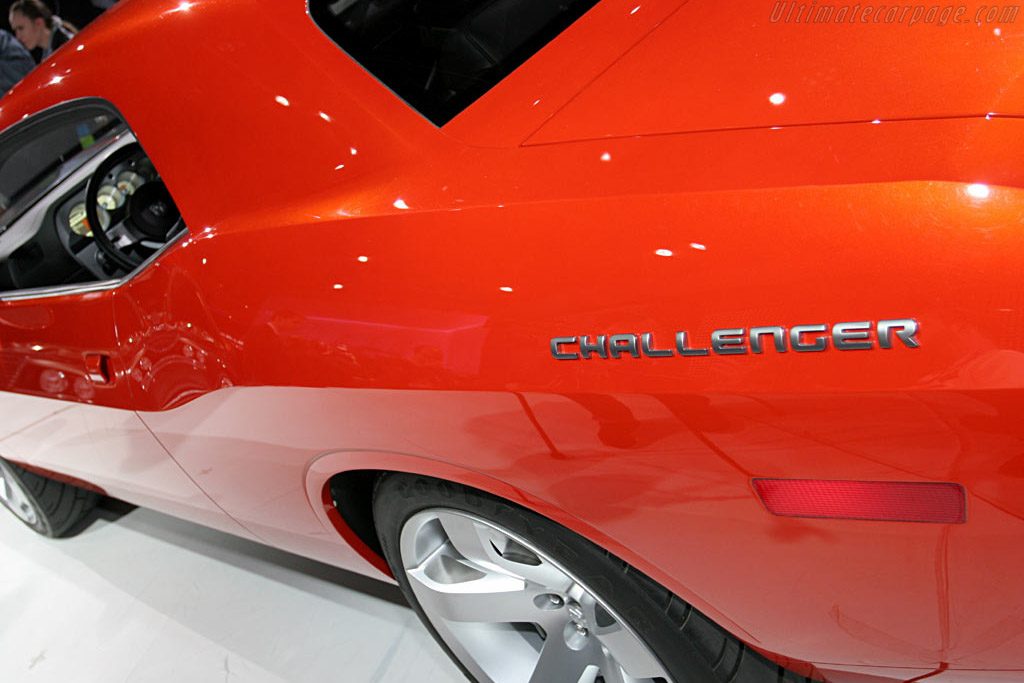 Dodge Challenger Concept   - 2006 North American International Auto Show (NAIAS)
