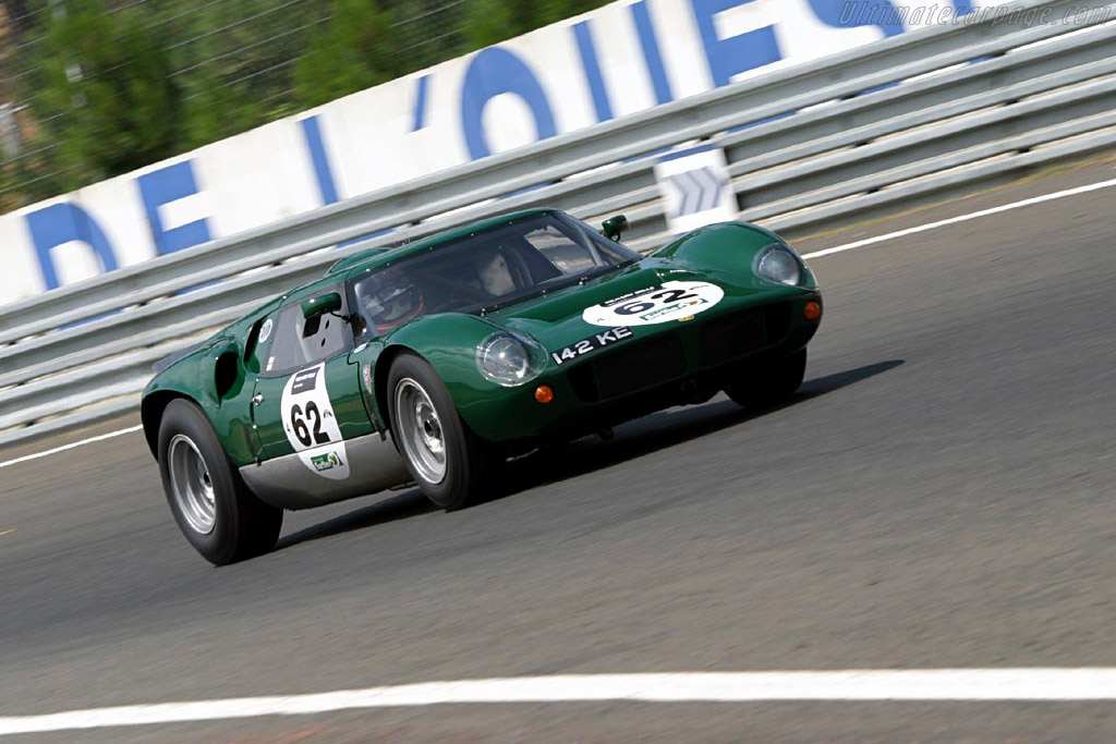 Lola Mk6 GT Ford - Chassis: LGT/1  - 2004 Le Mans Classic