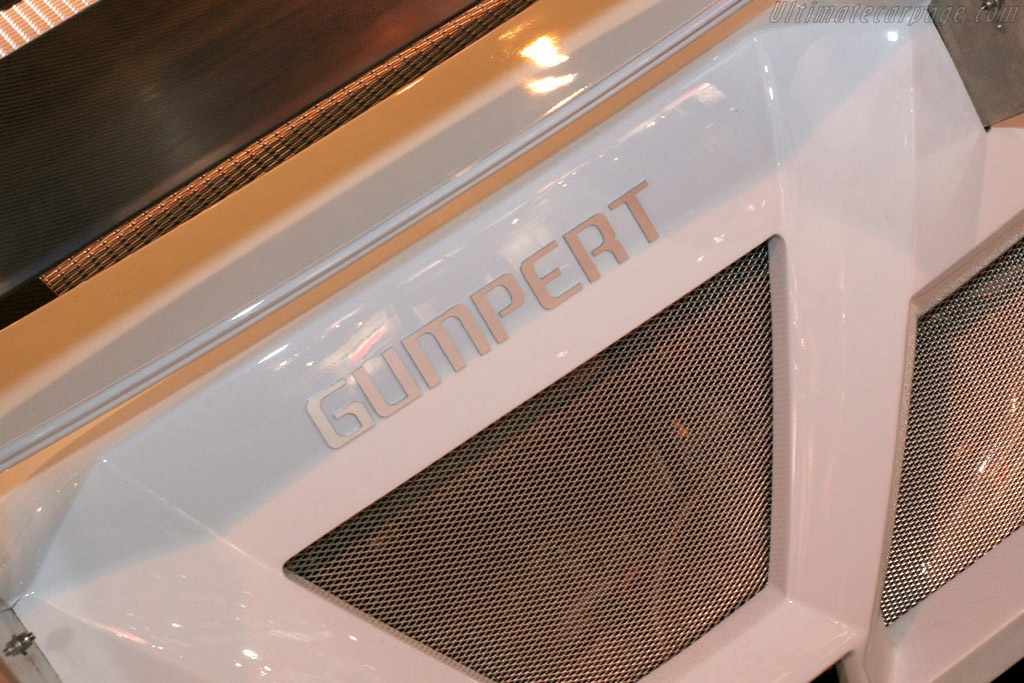 Gumpert Apollo   - 2005 Essen Motor Show