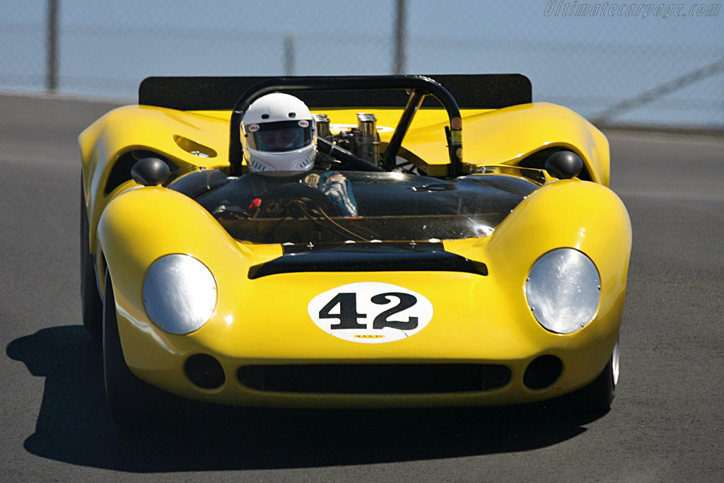 Lola T70 Spyder Chevrolet - Chassis: SL70/9  - 2007 Monterey Historic Automobile Races